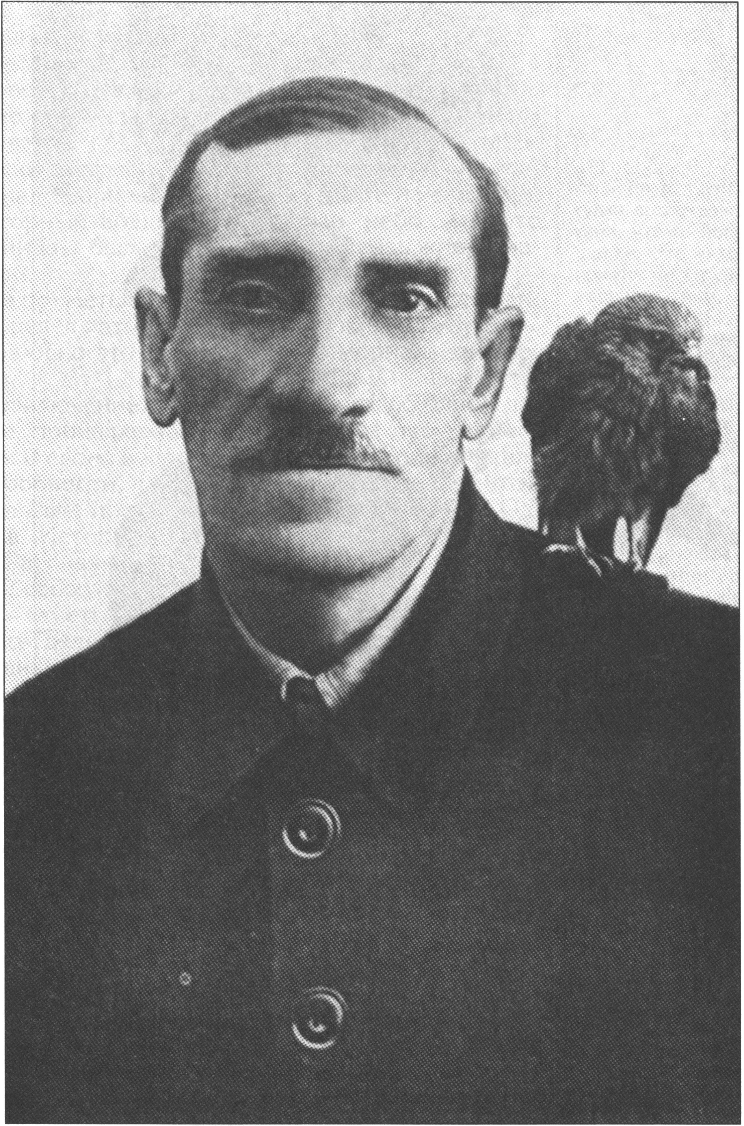 А.С. Грин с ястребом Гулем. Феодосия. Фото 1929 года